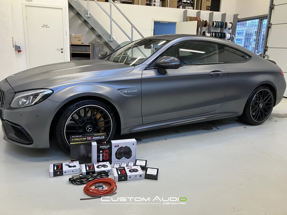 Mercedes AMG C63S