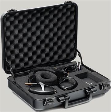 Meze Empyrean Jet Black Høretelefoner kuffert i aluminium