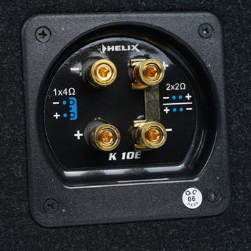 Helix K 10E 10" Subwoofer i kabinet terminaler
