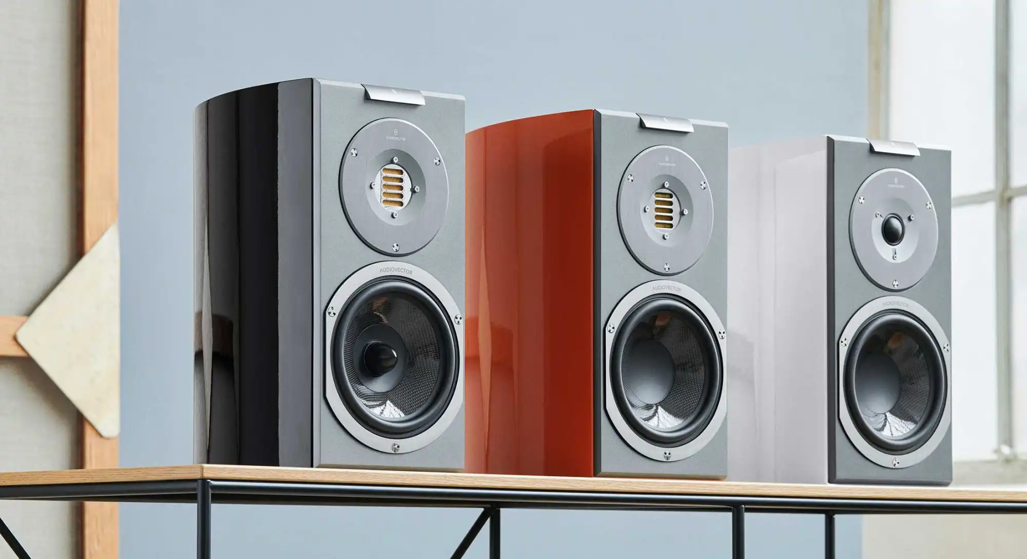 Audiovector-R-1-lifestyle