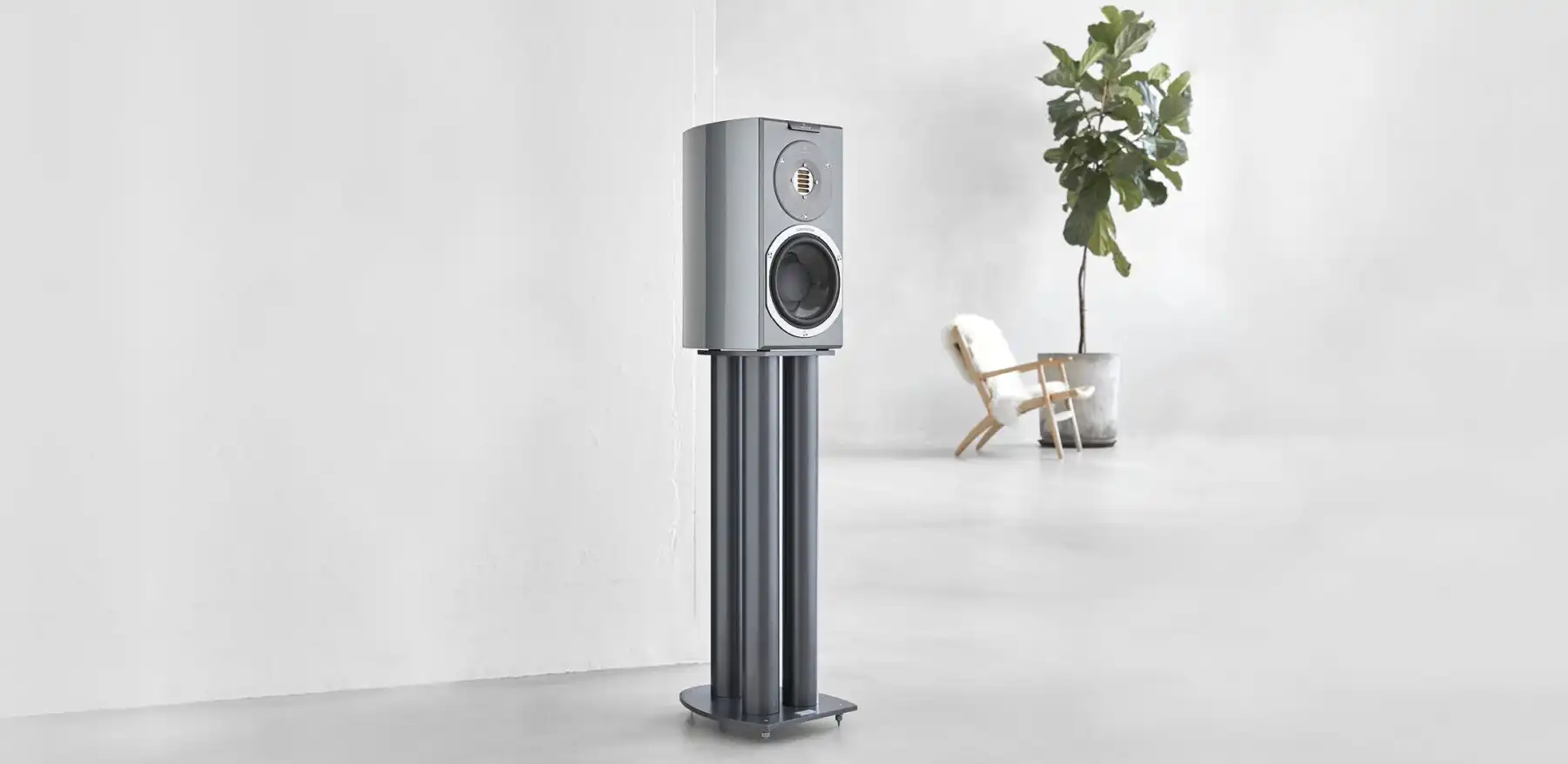 Audiovector-Stand-lifestyle