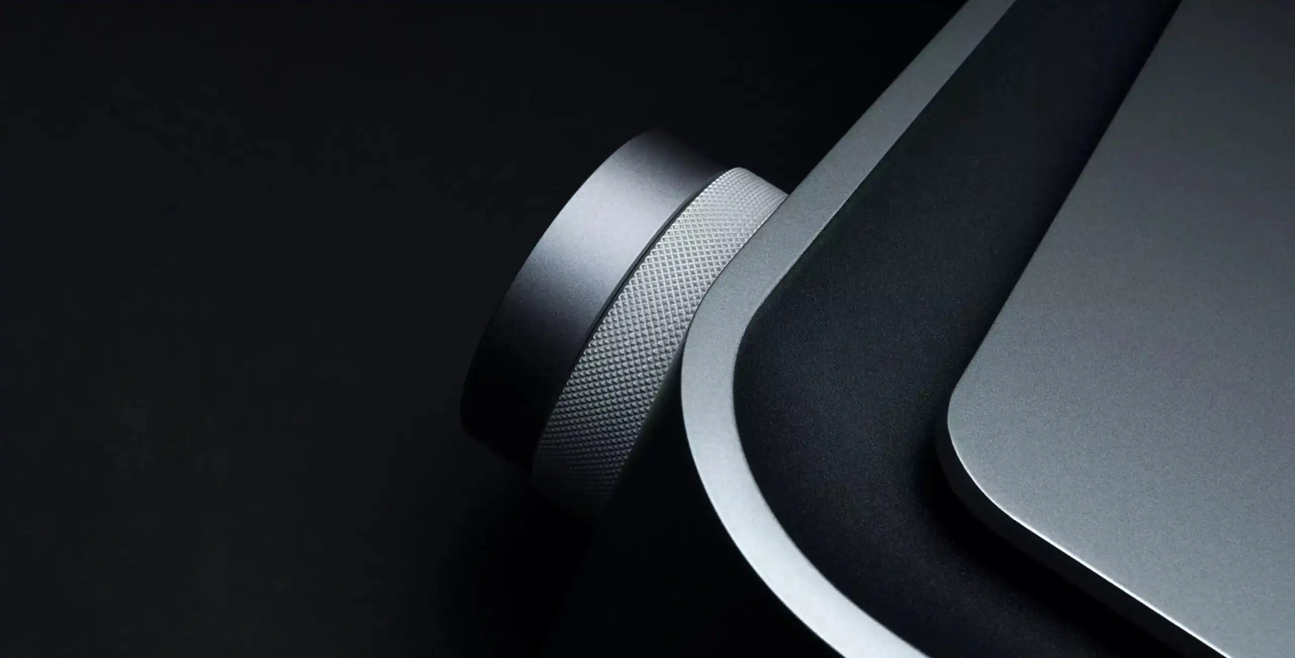 Cambridge-audio-EDGE-NQ-controller