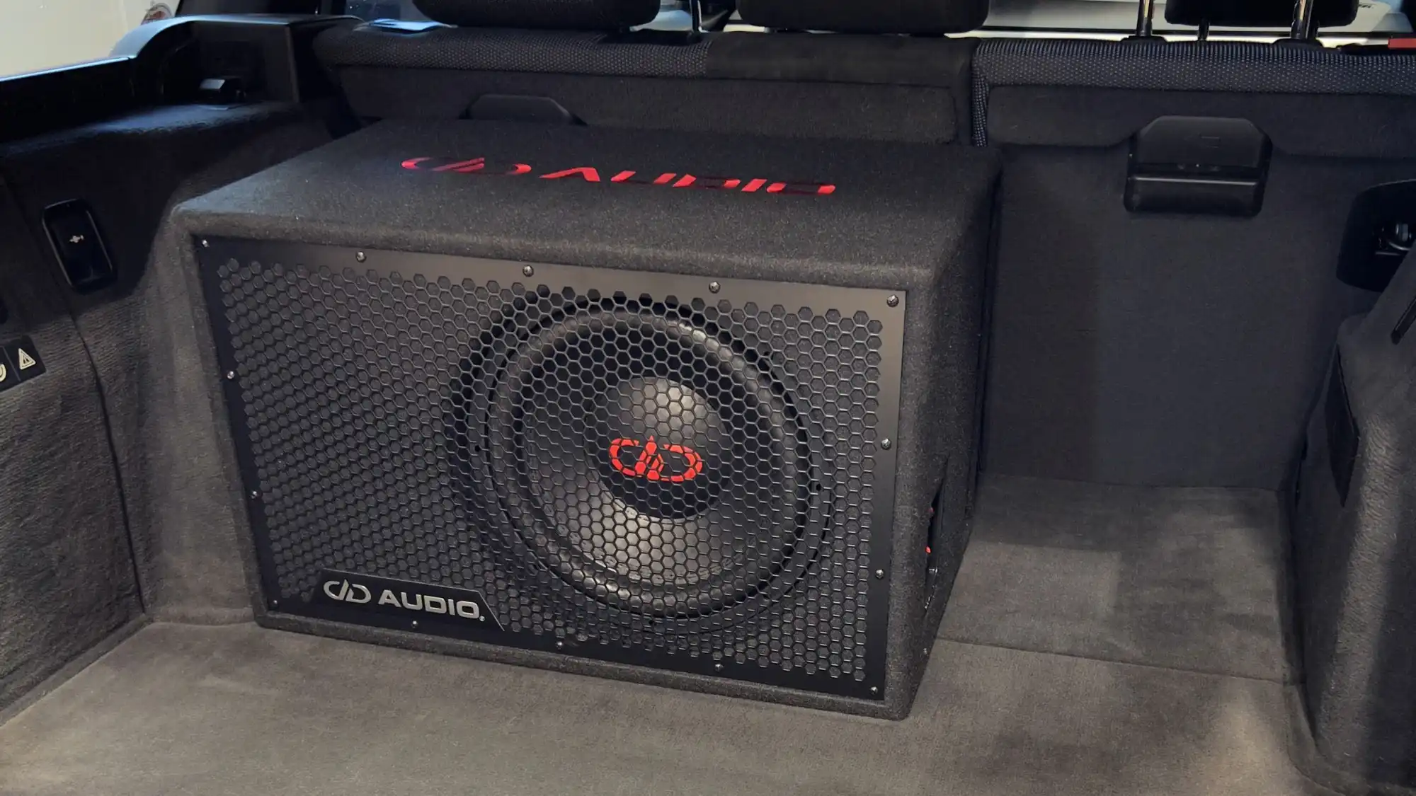 DD-Audio-LE-512-1-lifestyle