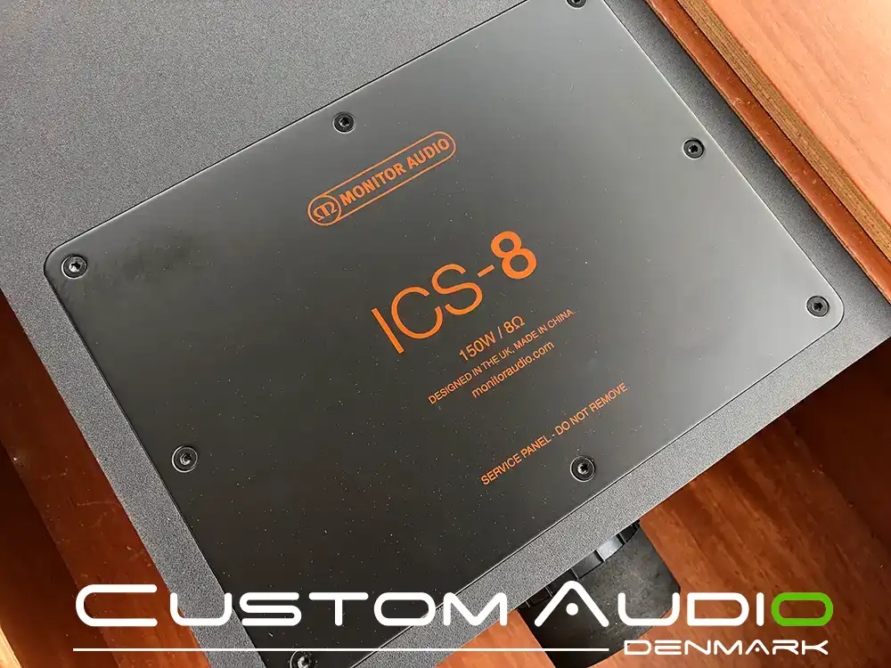 Custom Audio marine stereo monteringsbillede Galeon 390