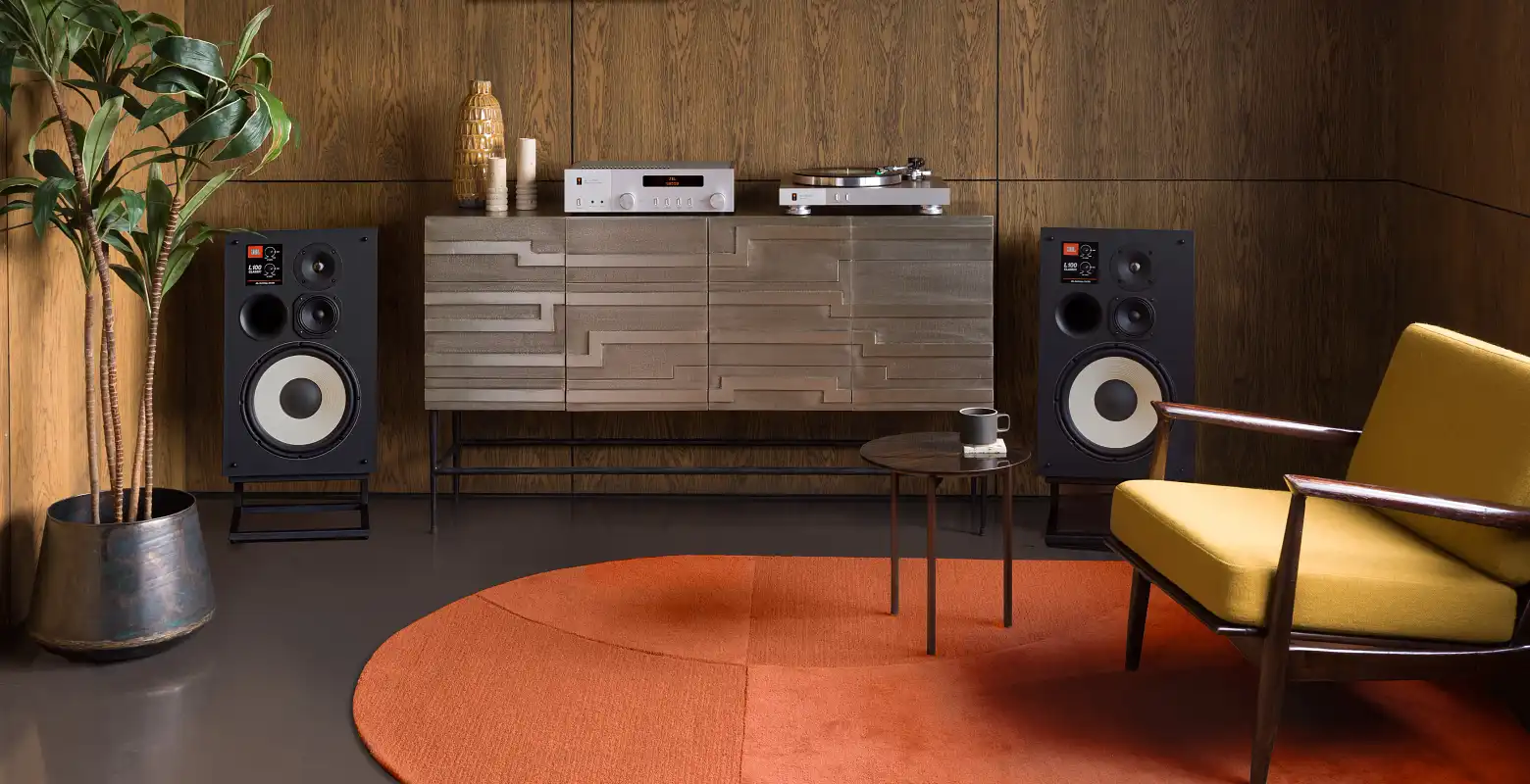 /JBL-TT350-SA550-lifestyle