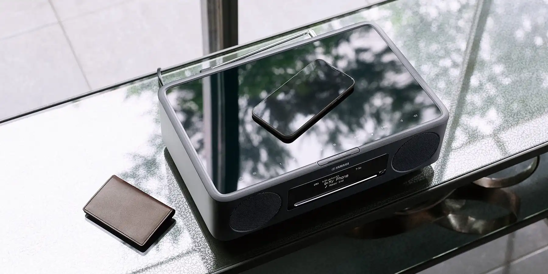 Yamaha-MusicCast-200-Lifestyle