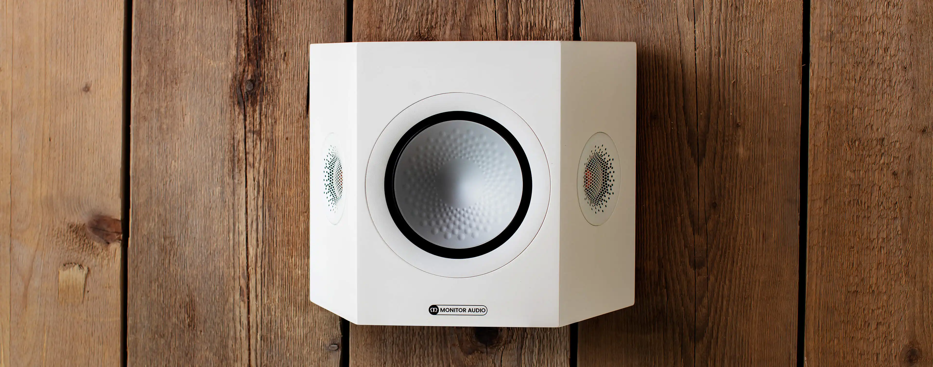 monitor-audio-silver-fx-7G-lifestyle